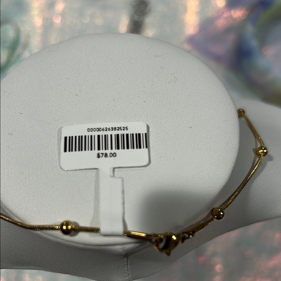 1407. Elegant LV zipper pull / charm on a 18k gold plated necklace. - Picture 2 of 2